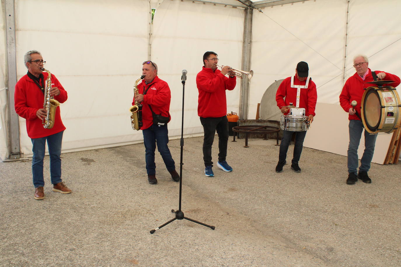 Cantagallo rinde honores a San Gregorio en un animado día de fiesta