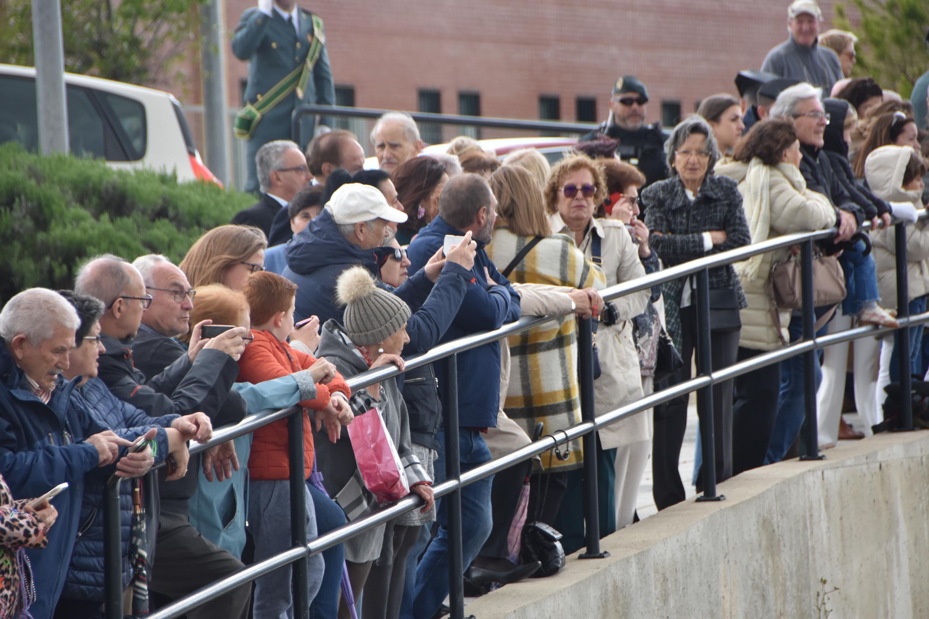 Carbajosa &#039;abraza&#039; a la Guardia Civil en su 181 aniversario