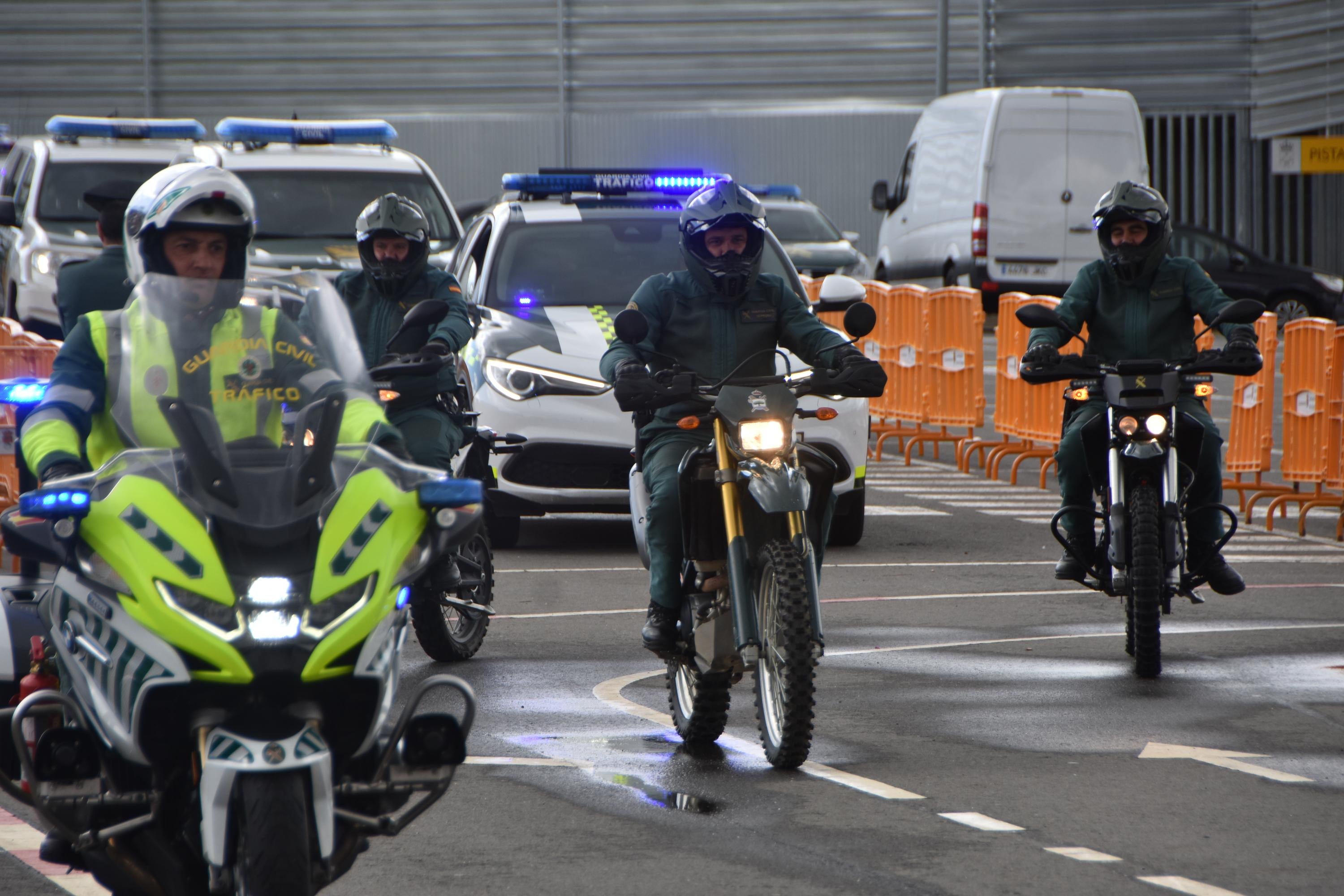 Carbajosa &#039;abraza&#039; a la Guardia Civil en su 181 aniversario