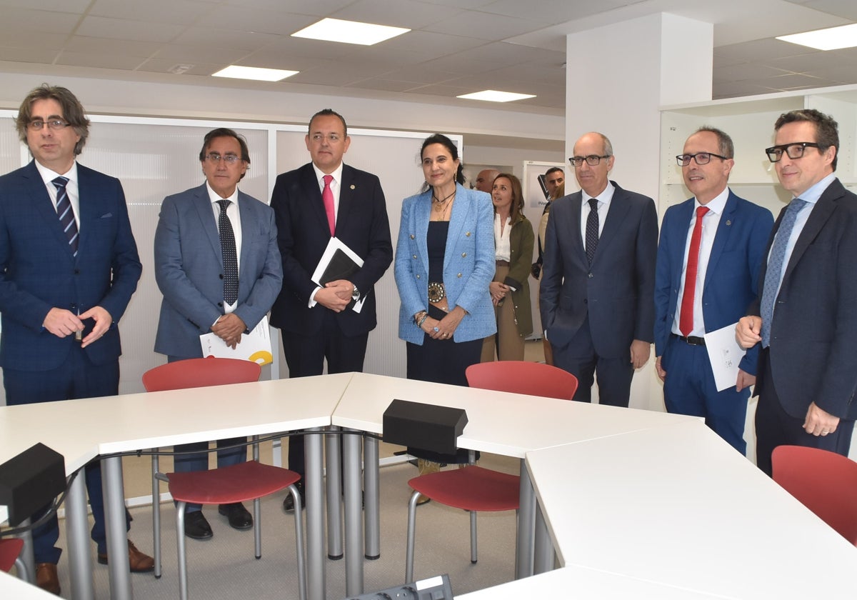 Béjar estrena el centro tecnológico empresarial con la mirada puesta en la llegada de más grados