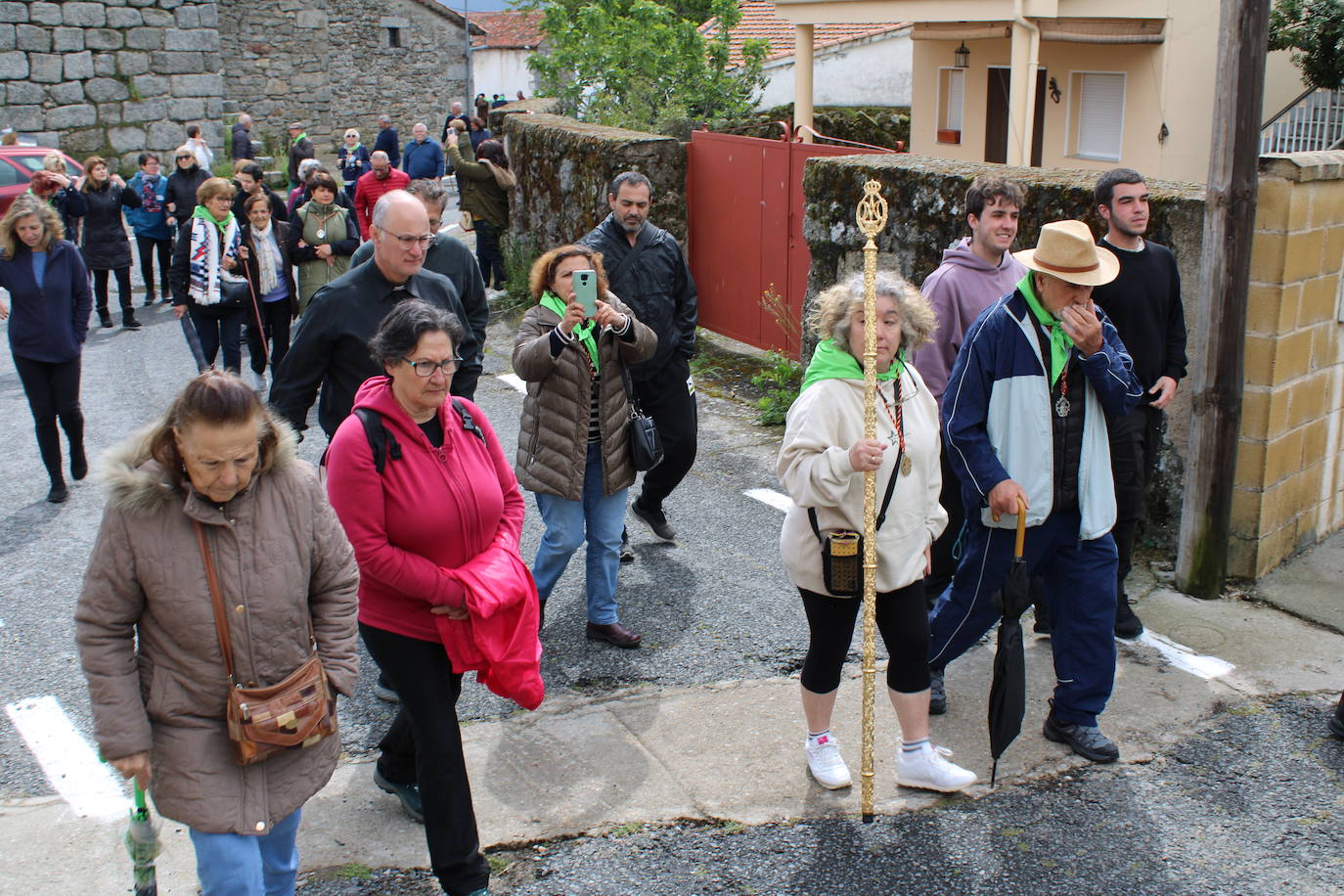 La Virgen une a los fieles de la tierra de Montemayor
