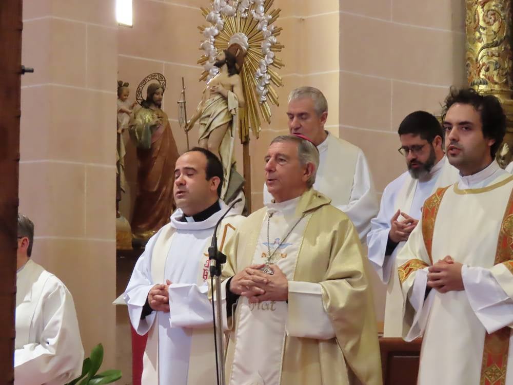 Nuevo acólito al servicio del altar