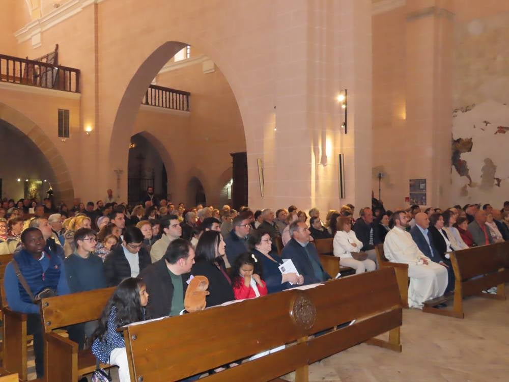 Nuevo acólito al servicio del altar