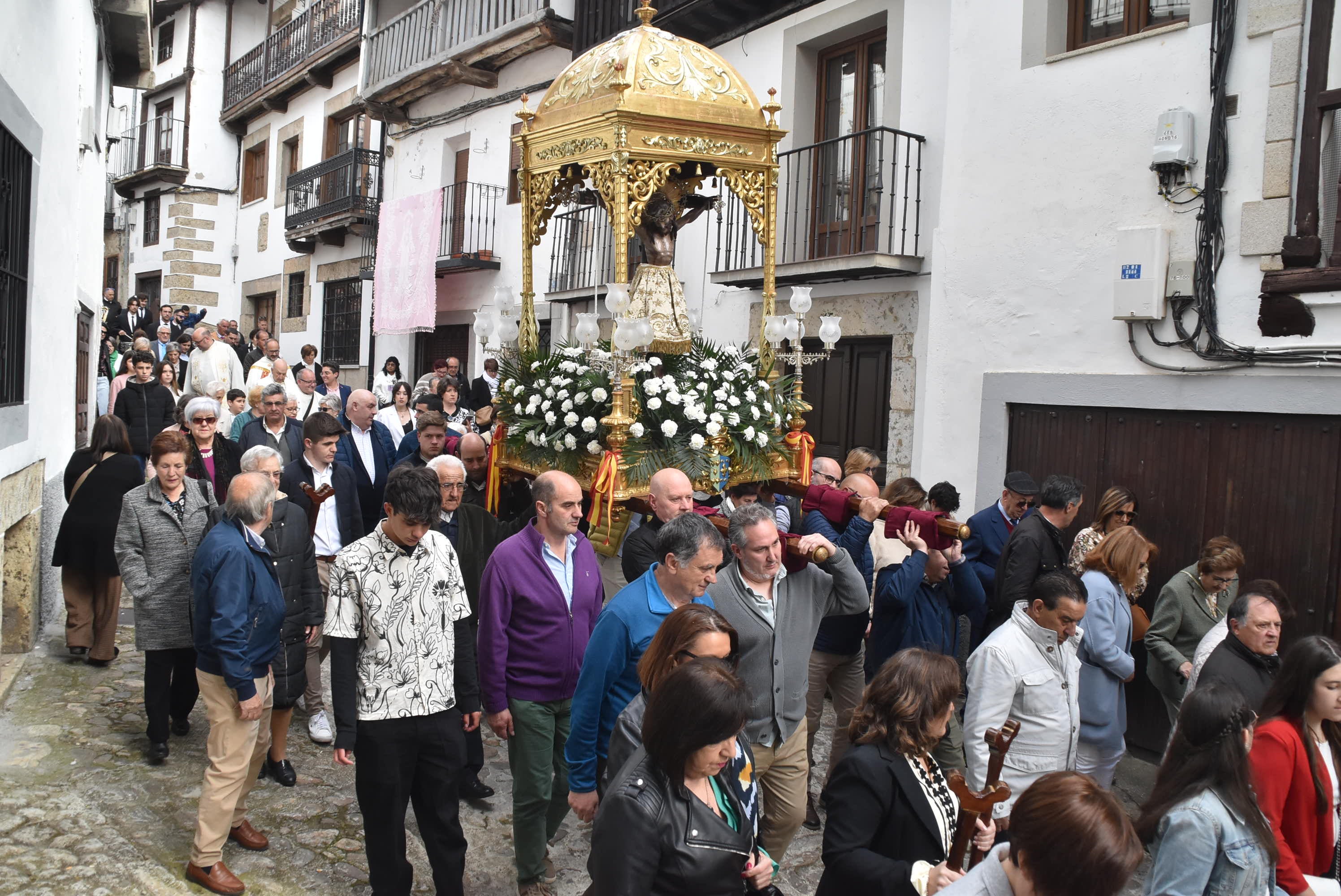 El Cristo del Refugio hace historia en Candelario