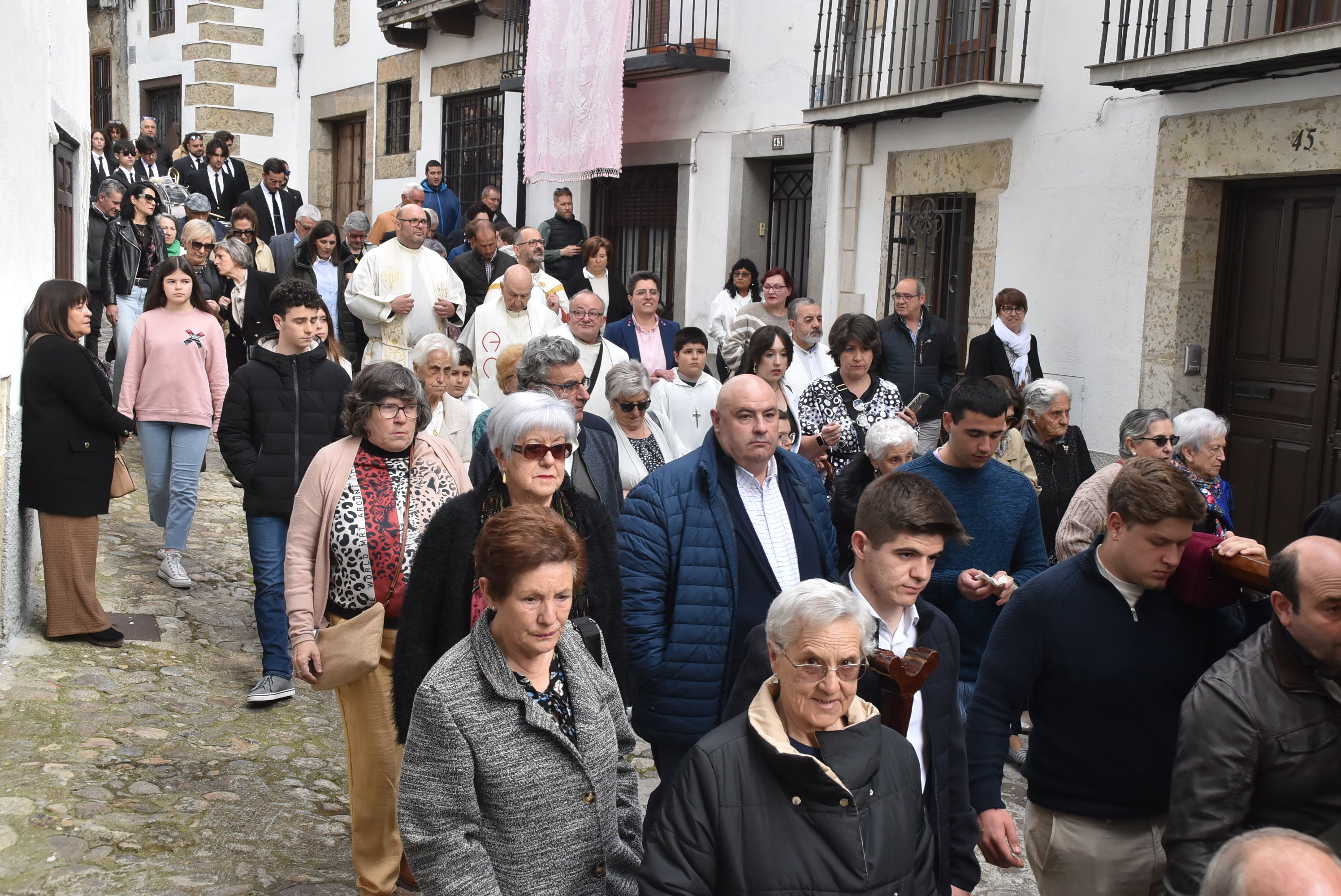 El Cristo del Refugio hace historia en Candelario