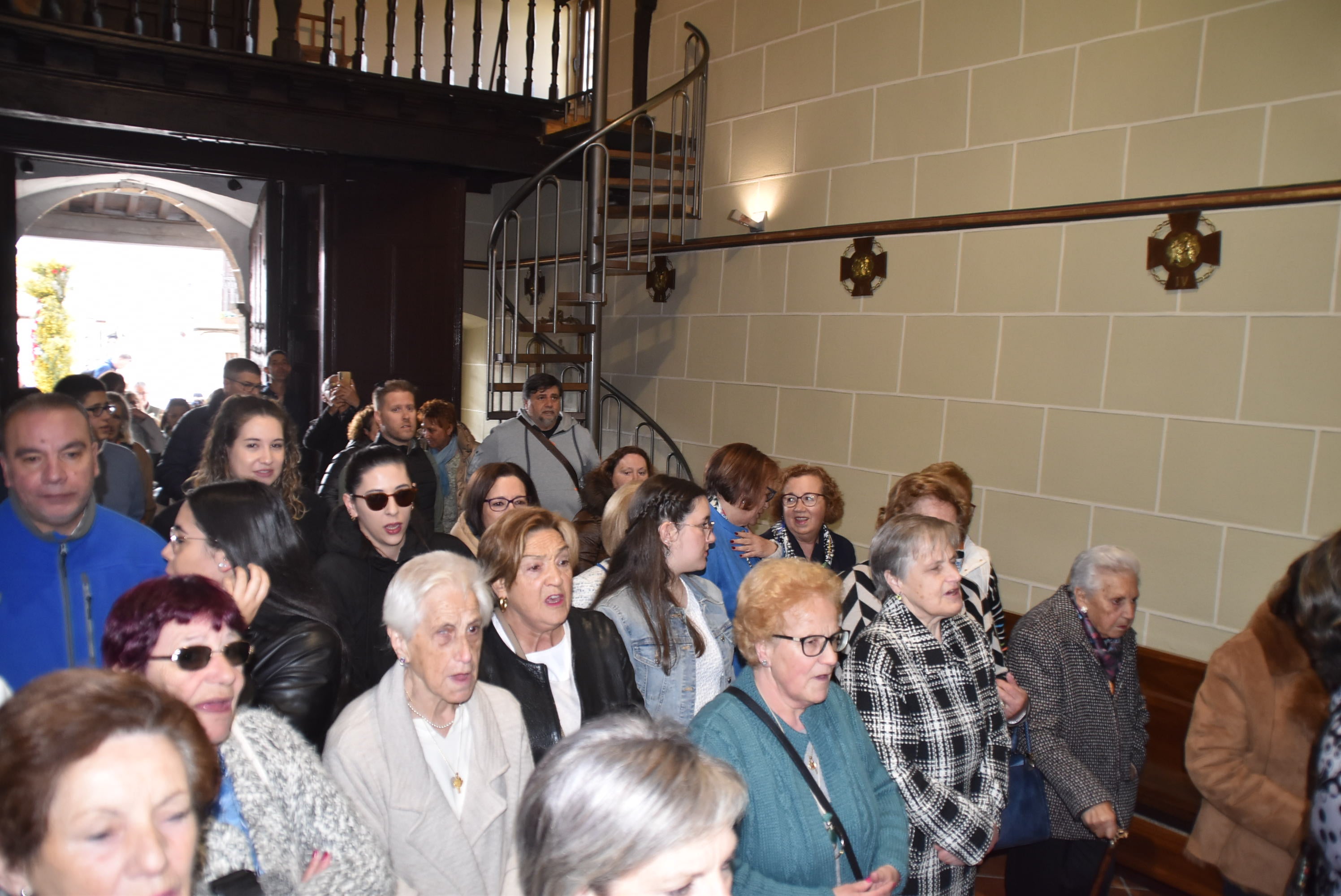 El Cristo del Refugio hace historia en Candelario