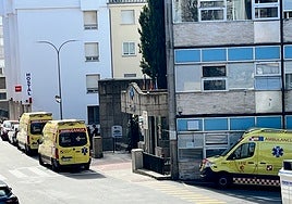 Imagen del hospital de Béjar, donde se ha recuperado la consulta de patología mamaria.