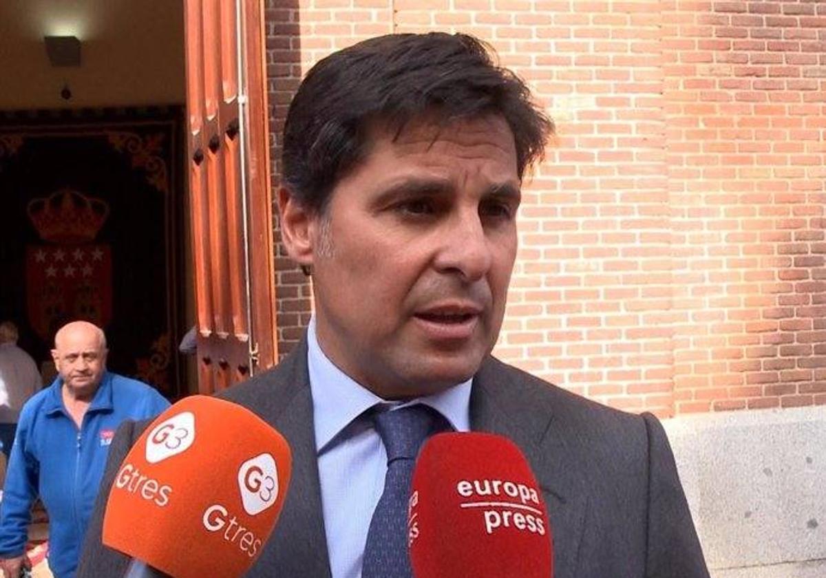 Francisco Rivera impacta con una declaración a Bárbara Rey en plena Feria de Abril: «Ojalá hubieras sido mi madrastra»
