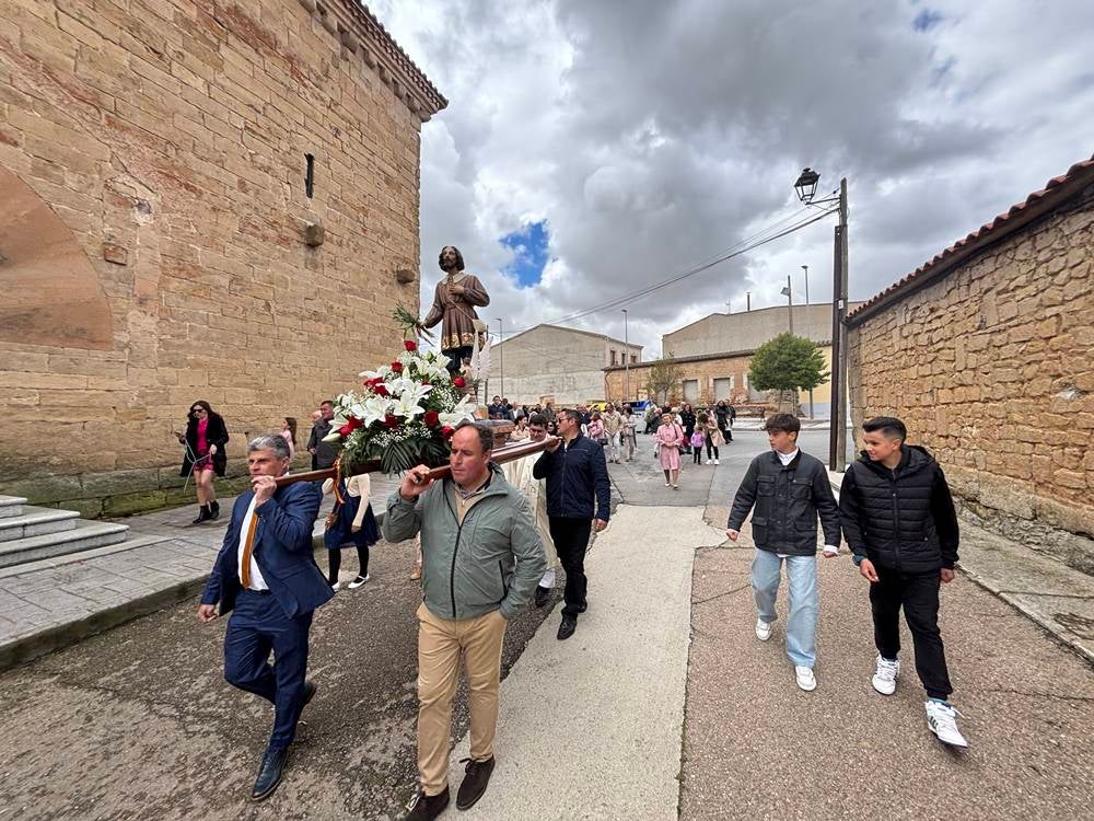Jornada de fiesta y agradecimiento en Cantalpino