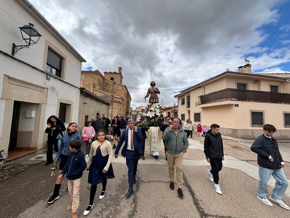 Jornada de fiesta y agradecimiento en Cantalpino