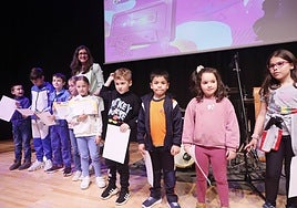 Los niños salmantinos reciben sus diplomas en las actividades del Día de las Familias.