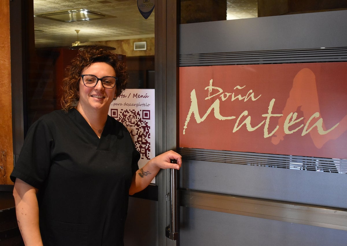 Imagen secundaria 1 - A punto de rozar el lleno en los establecimientos hosteleros de Alba de Tormes gracias a Santa Teresa