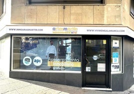 Fachada de Arias Martín Inmobiliaria en Salamanca.