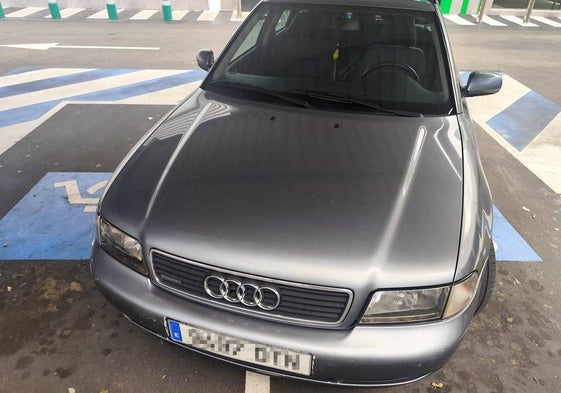 Récord de ego en un parking