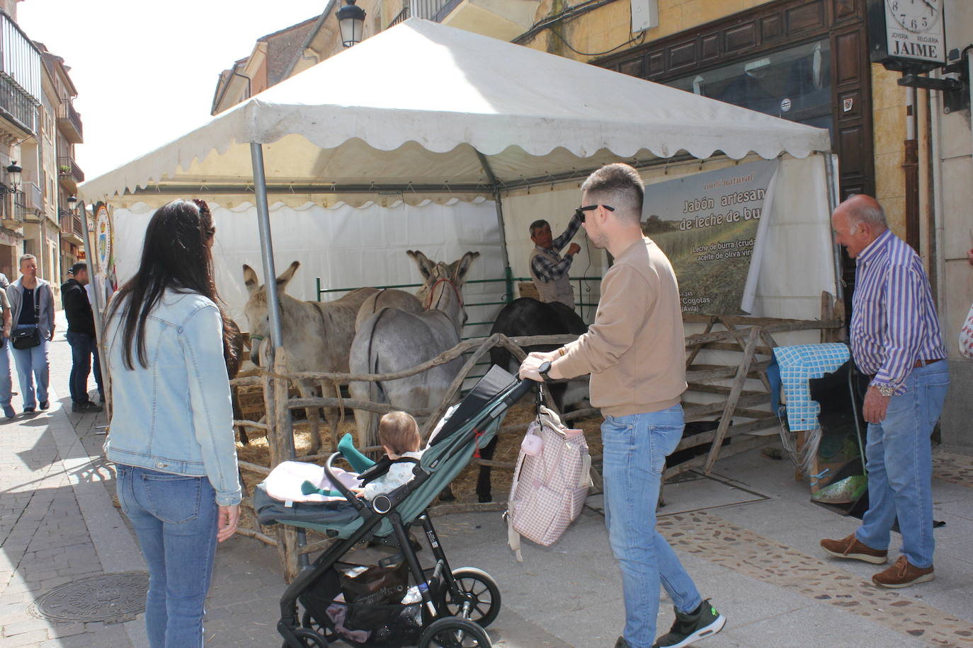 Ciudad Rodrigo se viste de sabor local y ganadería en la IV Feria del Farinato