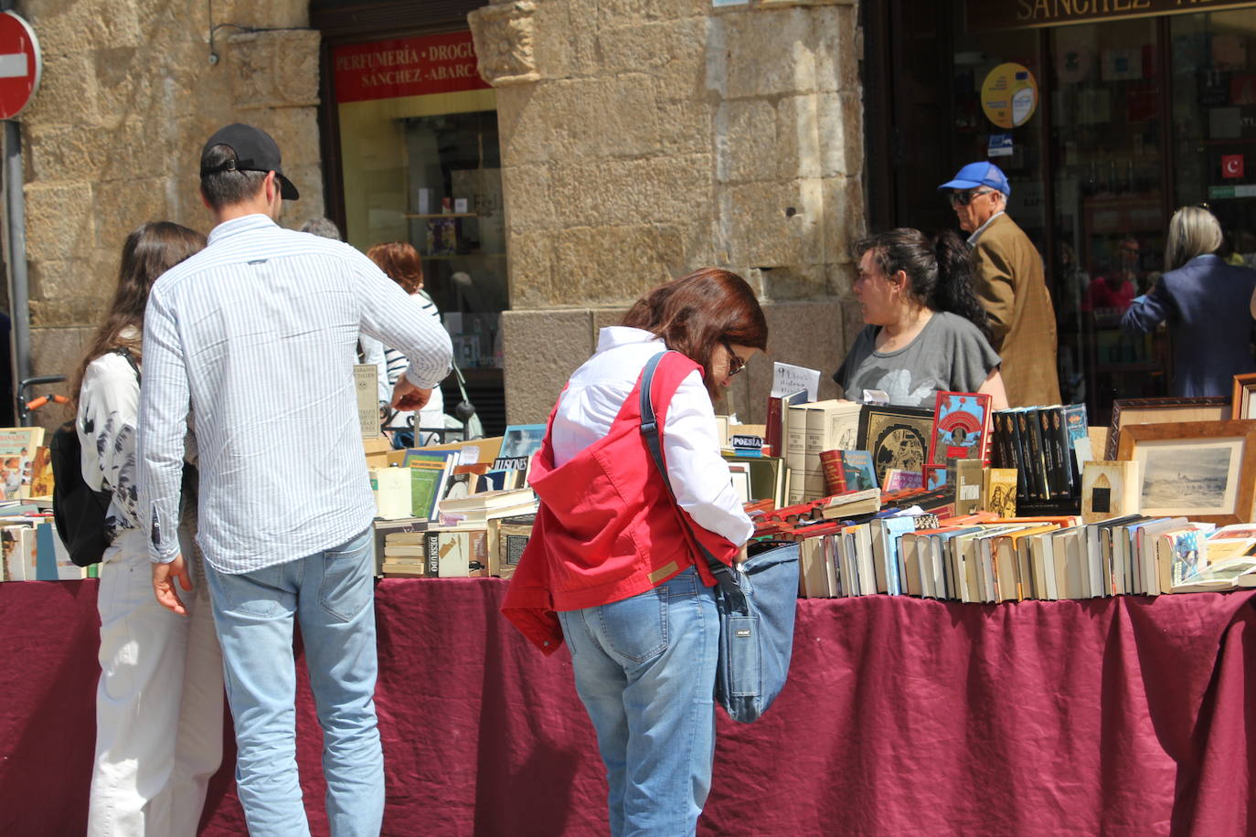 Ciudad Rodrigo se viste de sabor local y ganadería en la IV Feria del Farinato