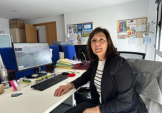 La edil Soledad García, del área de Acción Social de Villamayor de Armuña.