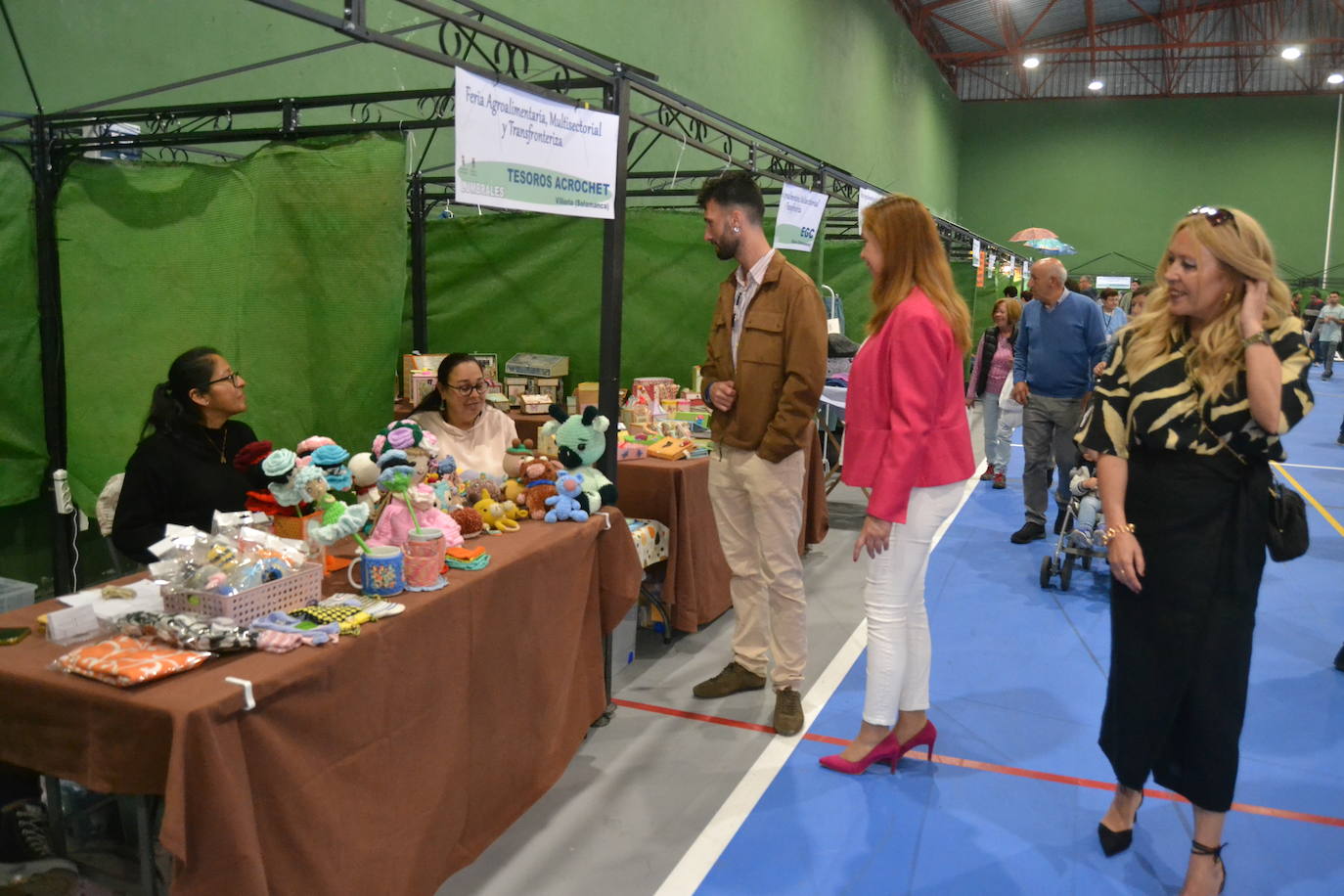 Lumbrales exhibe sus productos locales