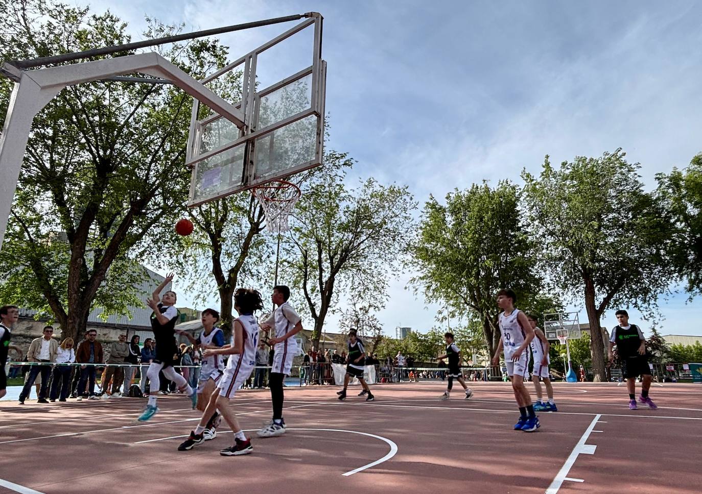 Diez años de la gran fiesta del Día del Minibasket