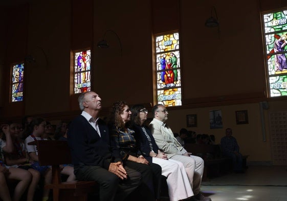 Las nuevas vidrieras, ayer en el acto de presentación oficial.