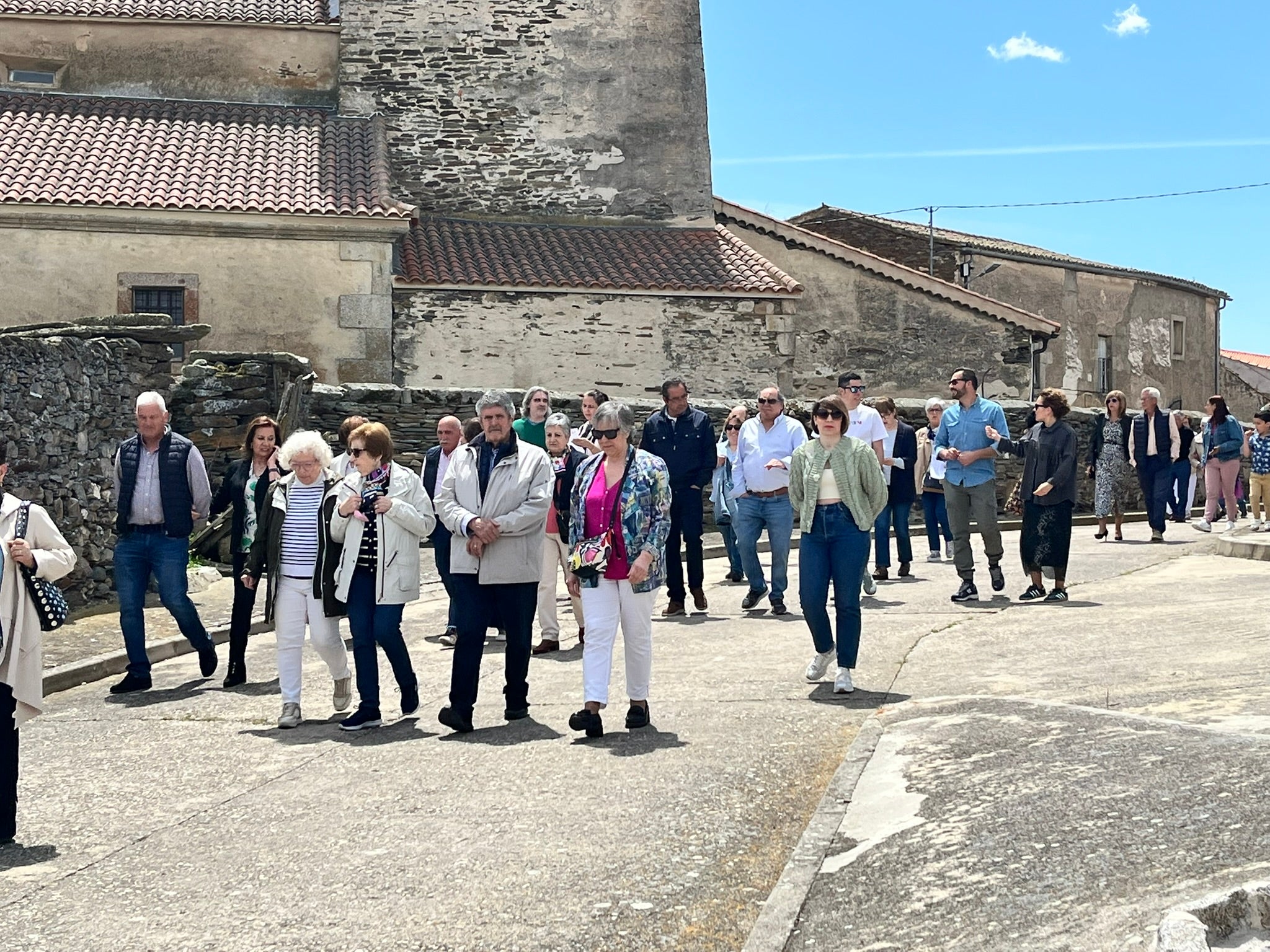 Eucaristía, bendición de campos y convite en Salvatierra de Tormes para honrar a San Isidro