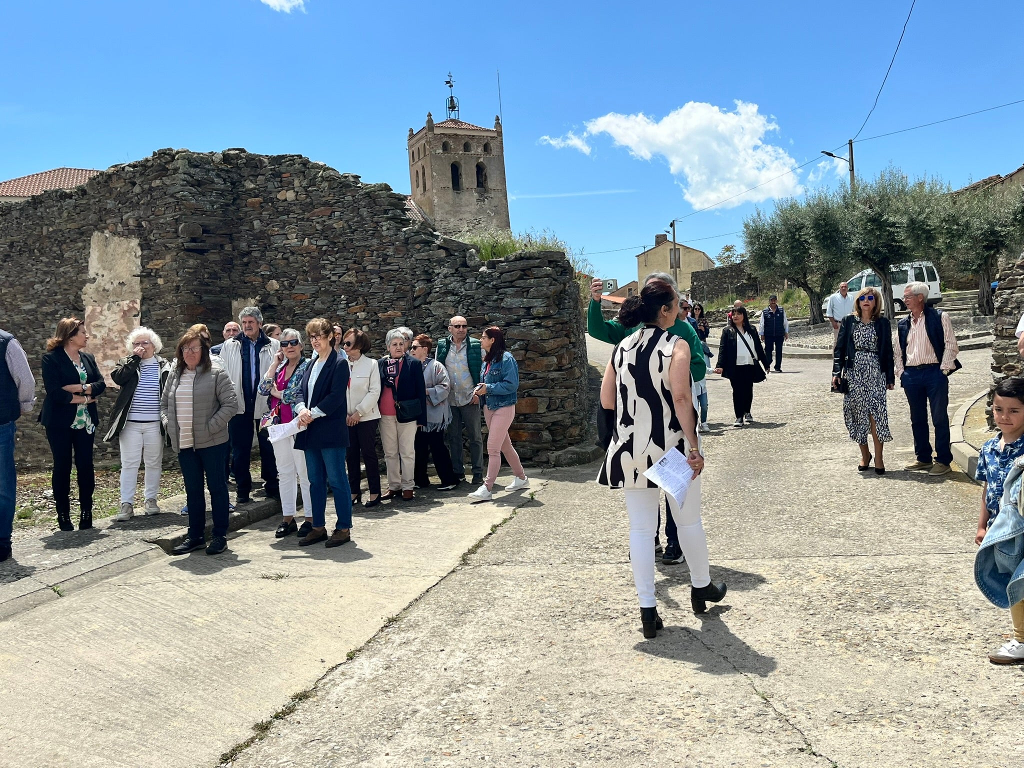 Eucaristía, bendición de campos y convite en Salvatierra de Tormes para honrar a San Isidro