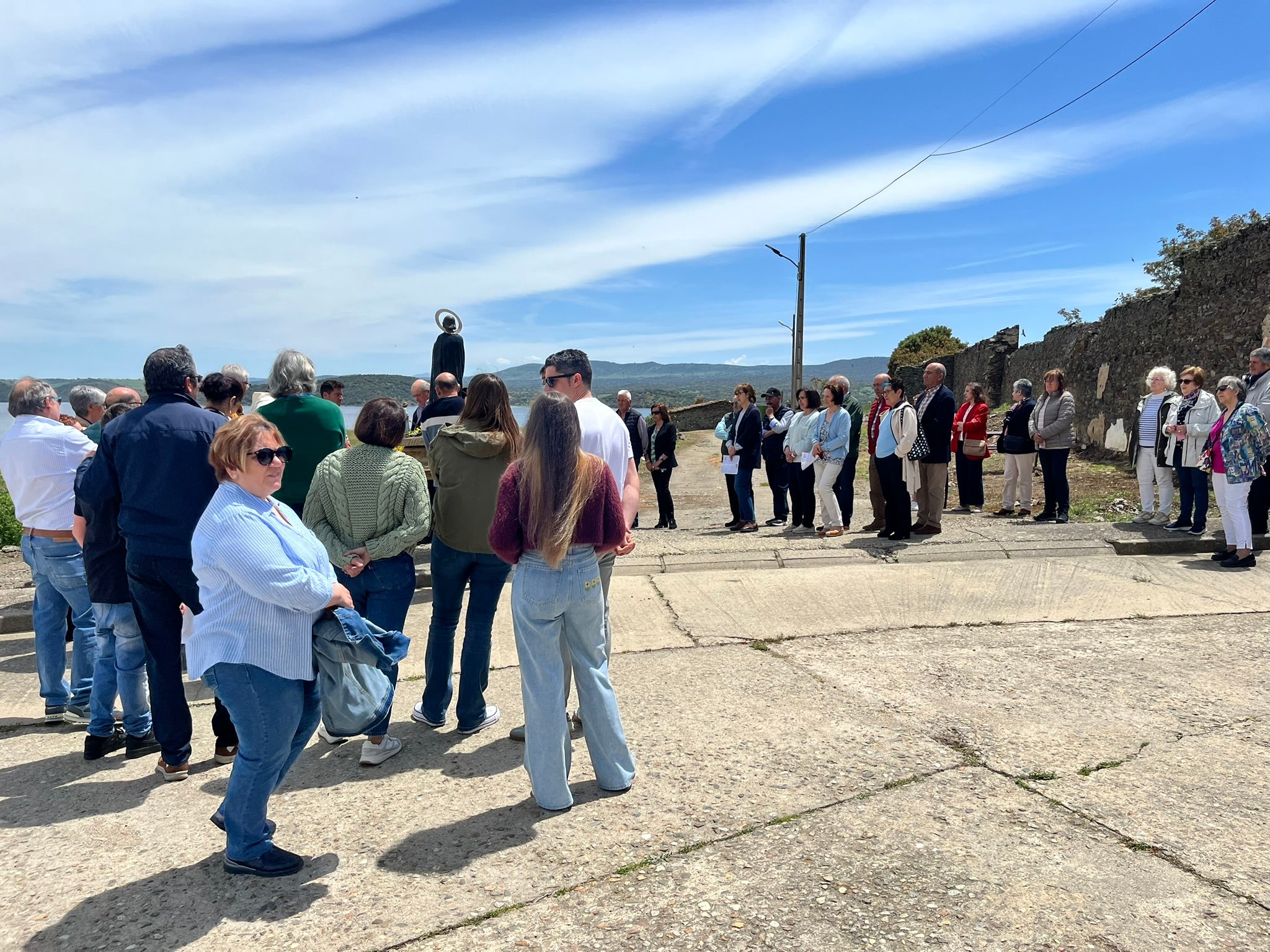 Eucaristía, bendición de campos y convite en Salvatierra de Tormes para honrar a San Isidro