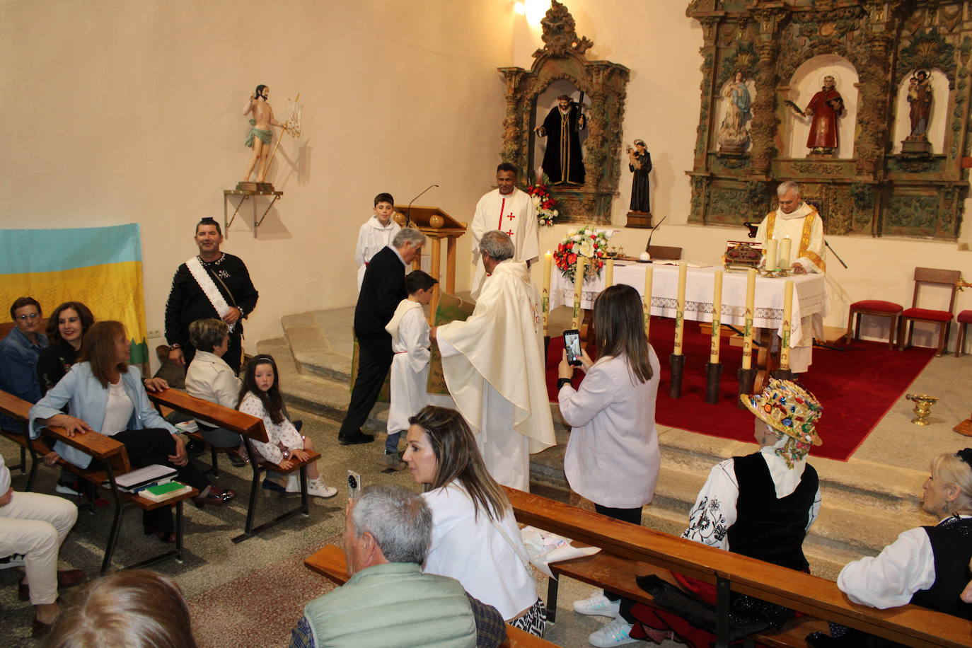 Encuentro de seis imágenes de San Isidro para bendecir los campos del Alto Alagón