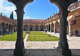 Patio de Escuelas Menores de la Universidad, espacio que en su día se planteó como sede de un gran museo