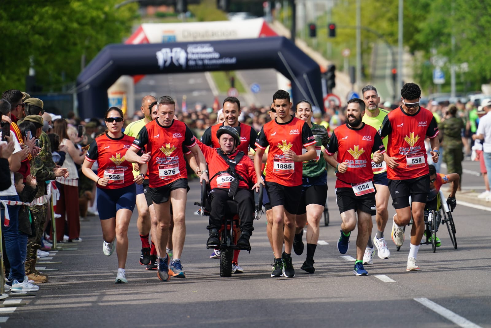 Adrián Martín y Ester Rodríguez se proclaman vencedores de la XIII Carrera Cívico-Militar San Fernando