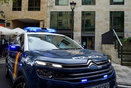 Patrulla de la Policía Nacional.