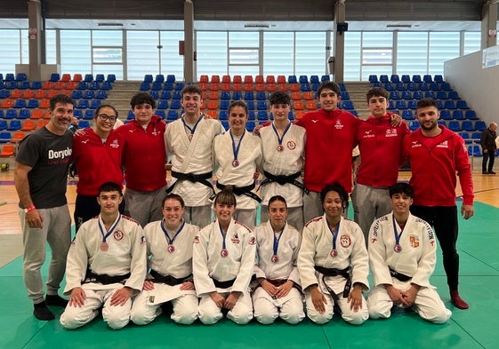 Expedición del Club Doryoku en Valladolid para participar en el Ránking Sénior.