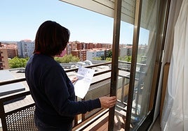 Una de las salmantinas afectadas por el 'estafador de las ventanas'.