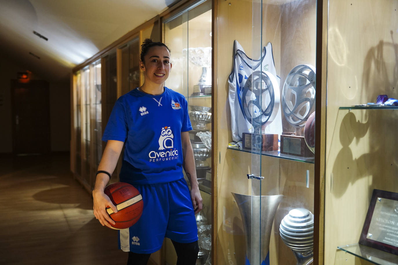 En marzo de 2023 Silvia cumple 600 partidos con Avenida y concedió una entrevista a LA GACETA con algunos de los trofeos ganados con el equipo salmantino. En esa entrevista confirmaba a Alex G. Santana que: «estoy en un momento de ir poco a poco planteándome la retirada, pero por ahora me siento bien».
