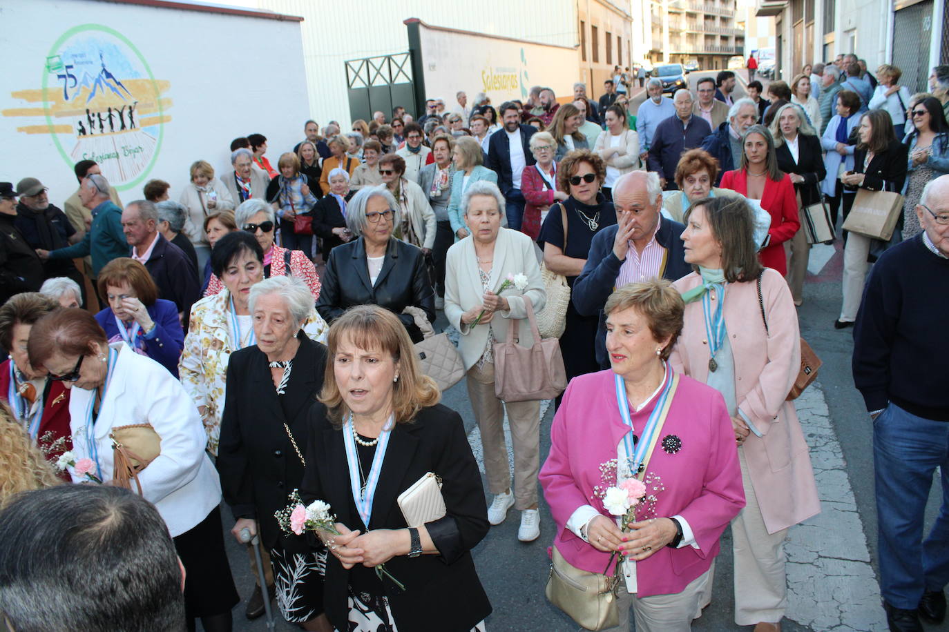 Béjar se vuelca con María Auxiliadora