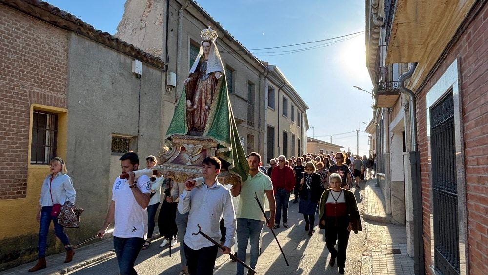 Cantalapiedra rinde culto a la Virgen de la Misericordia