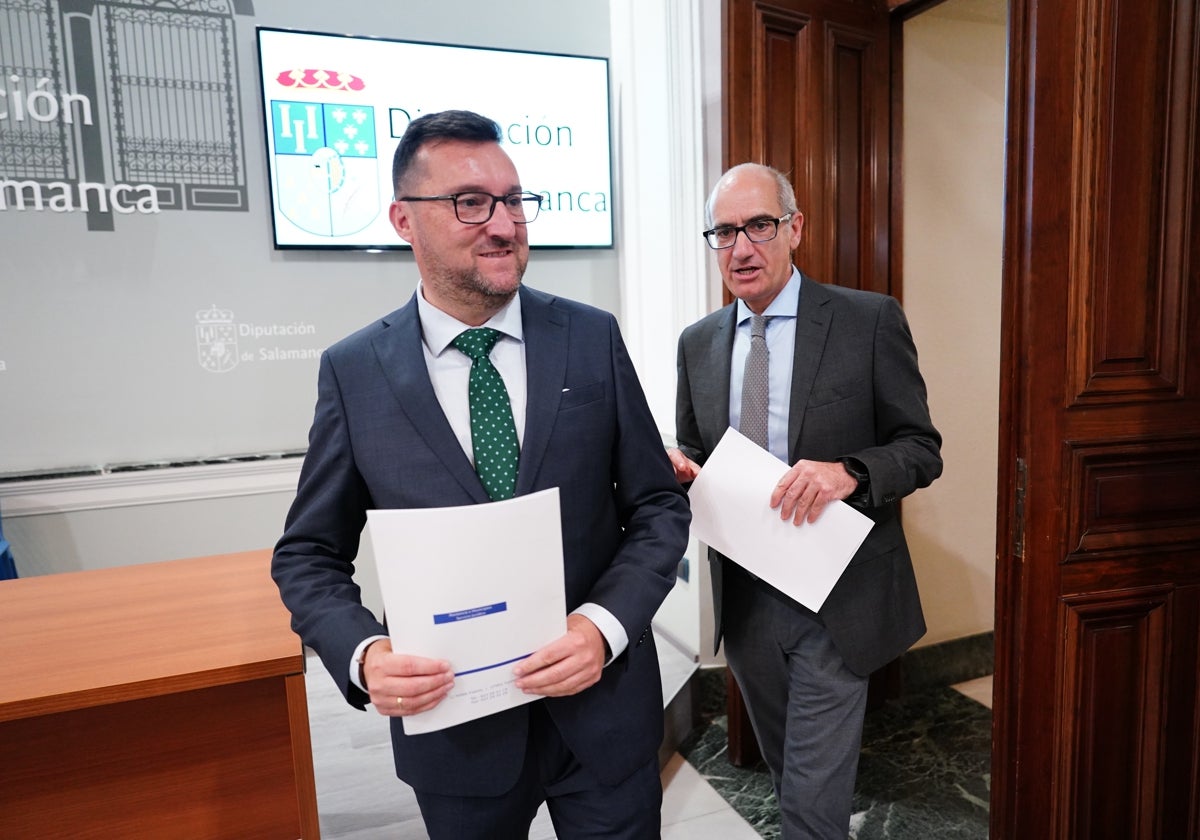 Santiago Castañeda y Javier Iglesias, en la Diputación de Salamanca.