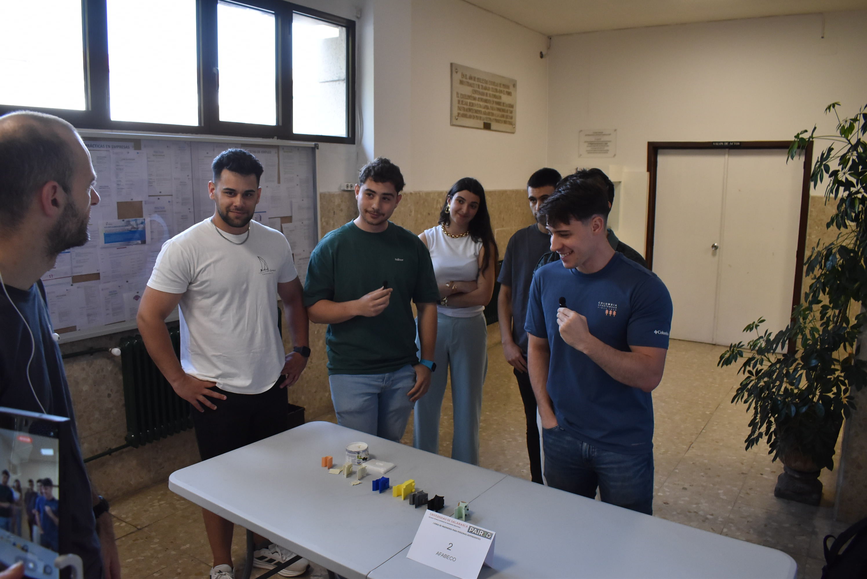 Béjar fomenta el carácter social de la ingeniería en la primera feria para personas dependientes