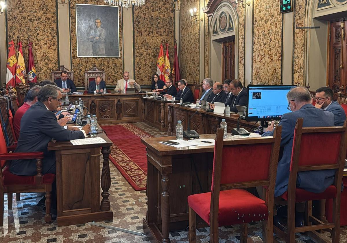 La Diputación insta al Gobierno a que no «encalome» a los ayuntamientos rurales las competencias de justicia