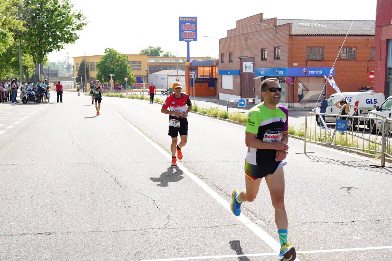 Derroche de solidaridad en el 26º Cross de la Policía Local