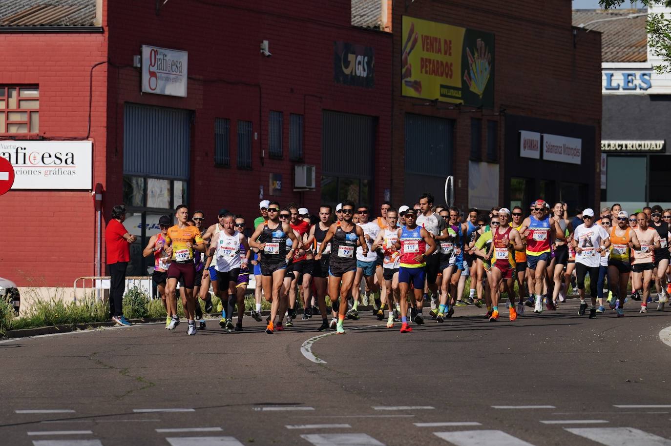 Derroche de solidaridad en el 26º Cross de la Policía Local