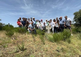 Unas treinta personas de la familia Hernández, reunidas en Salamanca.