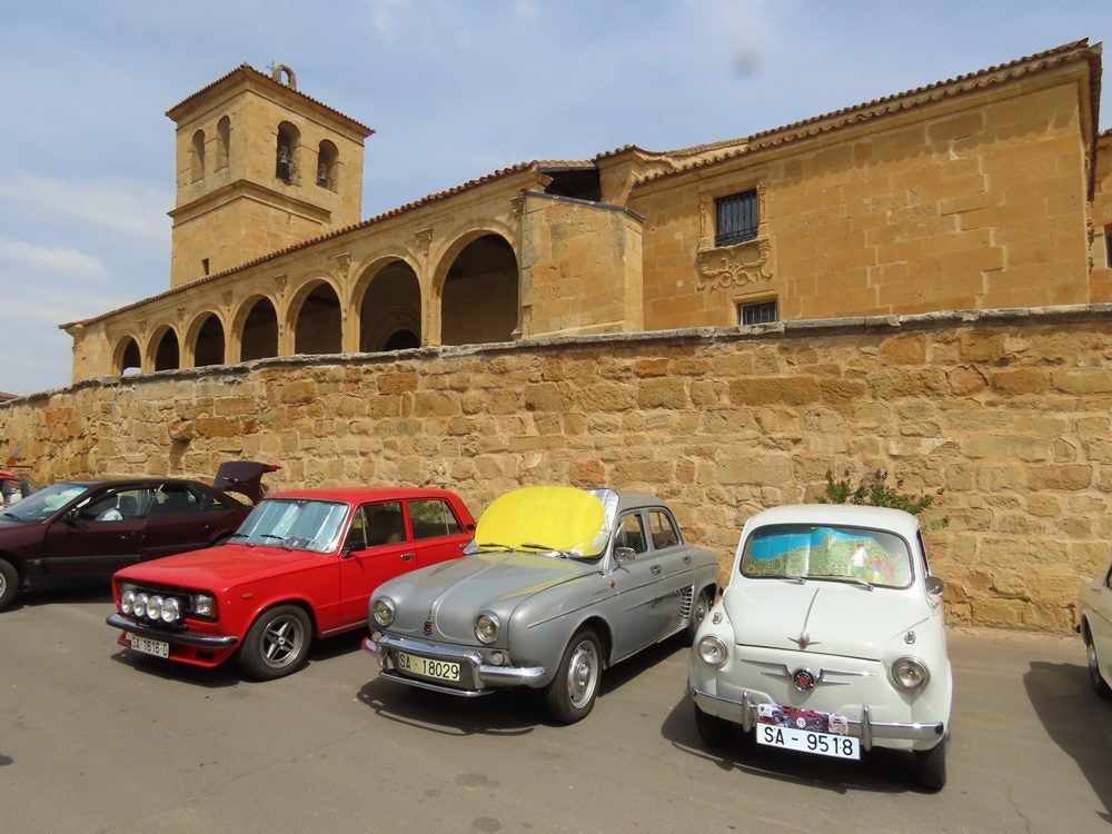 Exposición y ruta de coches clásicos en Aldearrubia: “Lo tengo desde los 18 años y ahora tengo 72”