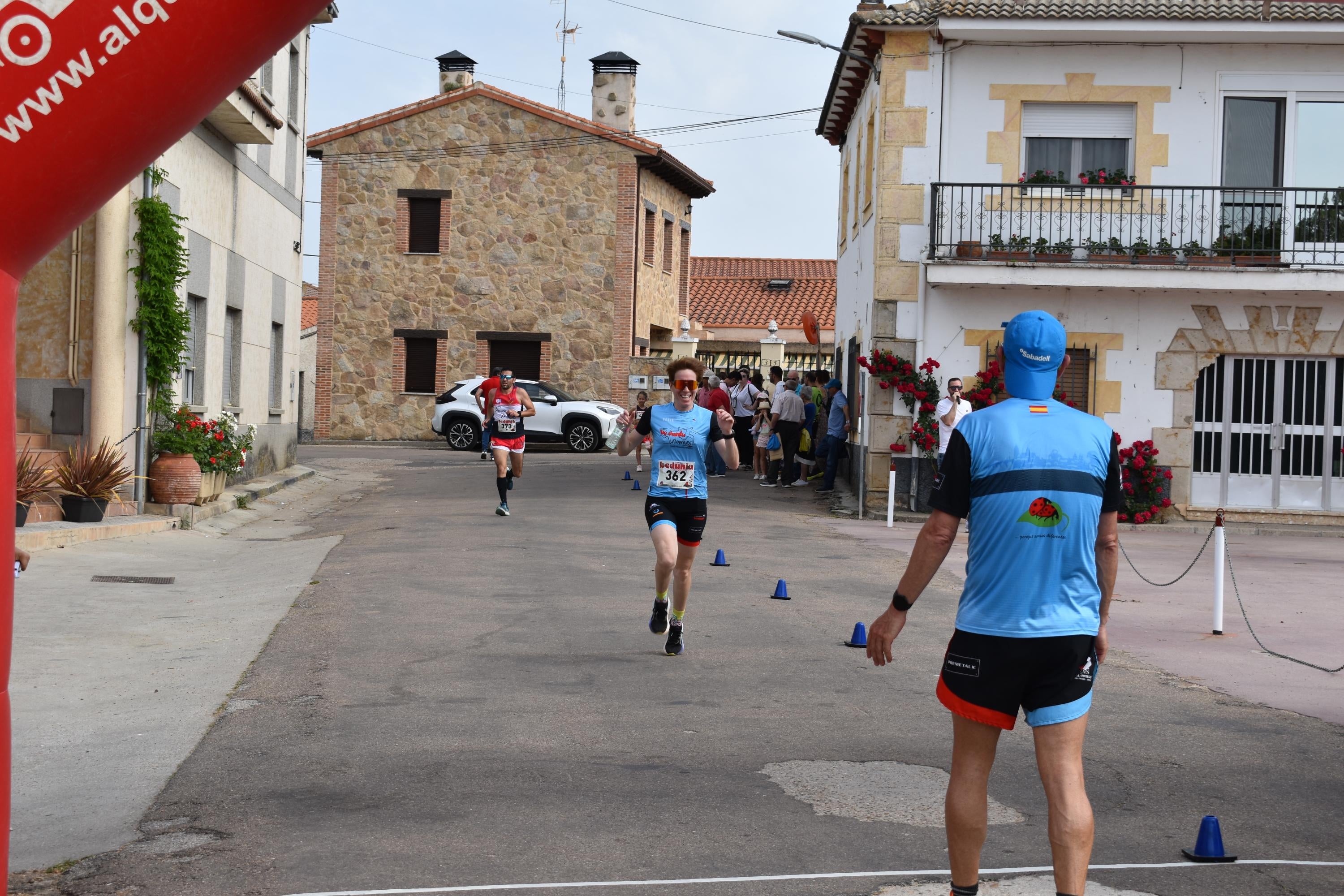 Ignacio Regalado y Sandra Santamaría ganan en Vega de Tirados en una sofocante prueba por duros caminos