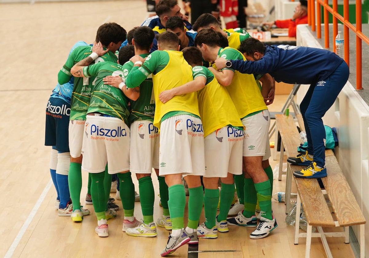 El Albense vence en Canarias y saca un billete a la última ronda del 'playoff' a Segunda División