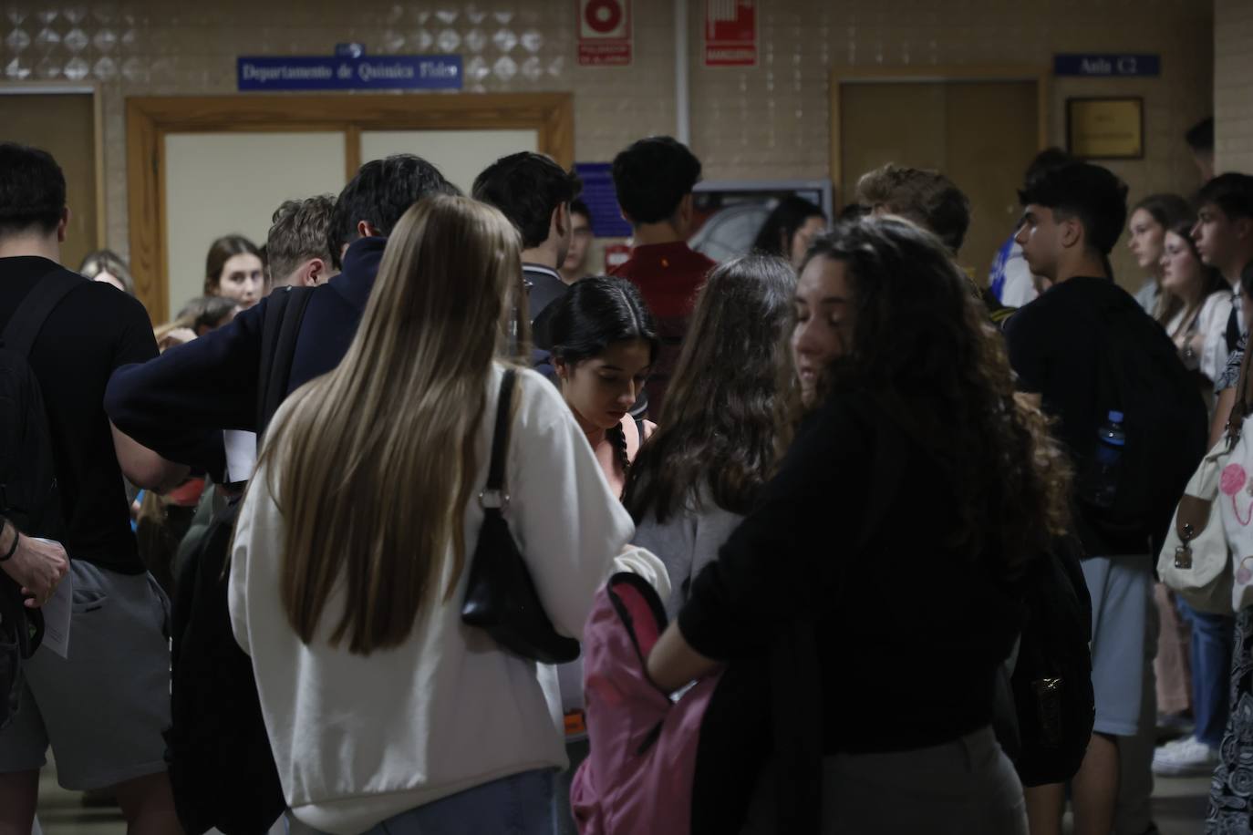 Arranca la PAU en Salamanca: 2.840 estudiantes matriculados en todo el distrito y una mezcla de nervios, ilusión y esfuerzo