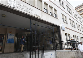 Exteriores del Centro de Salud de San Juan.