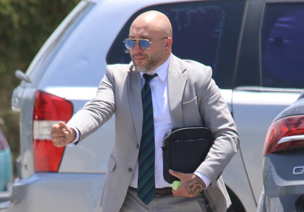 Kiko Rivera, en la Primera Comunión de su hija.