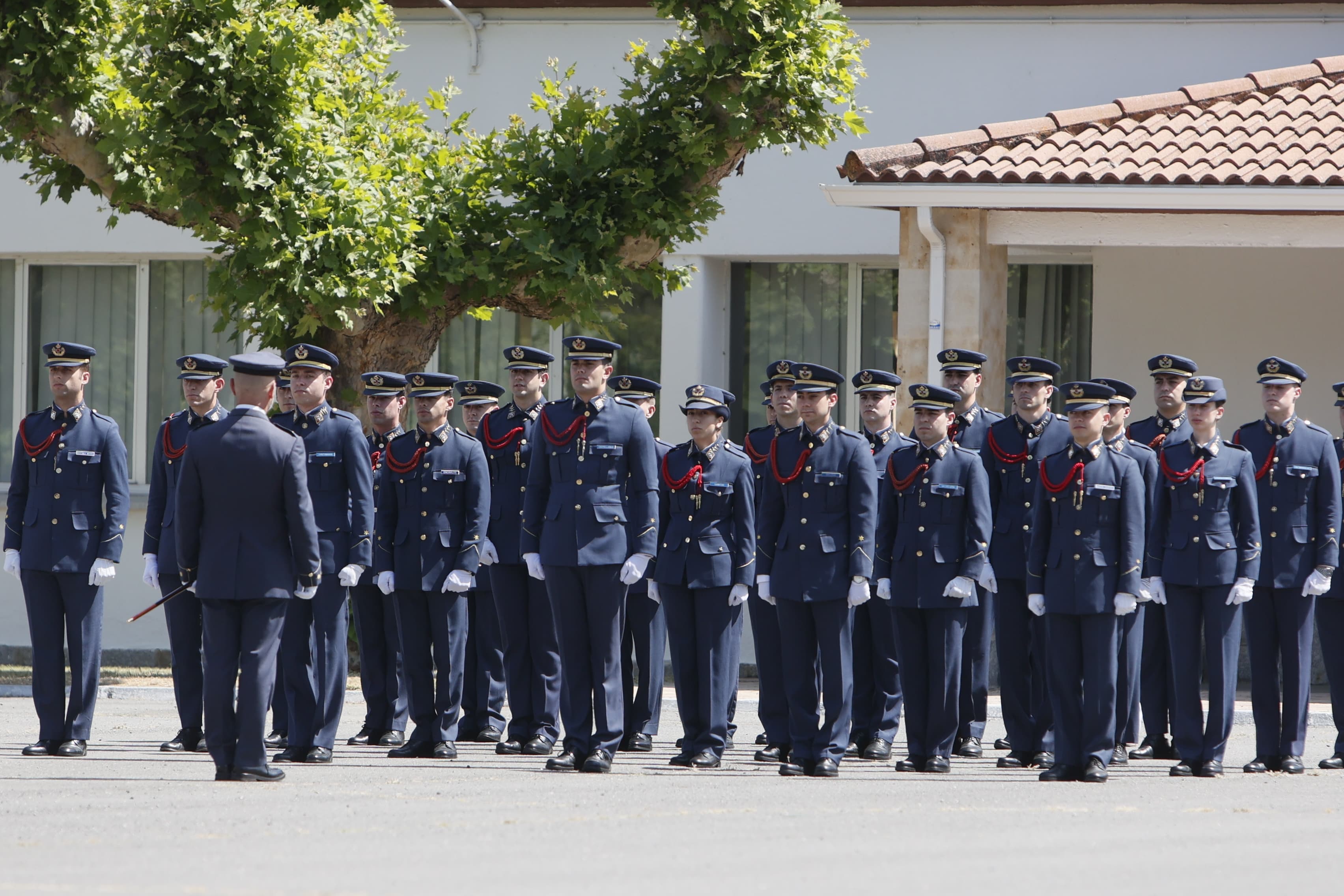 La clausura del curso académico del Grupo de Escuelas de la Base Aérea de Matacán, en imágenes