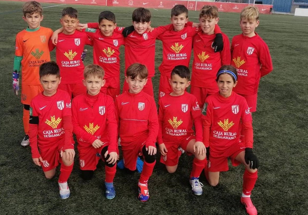 Equipo benjamín del Santa Marta antes de su encuentro ante el Parquesol.